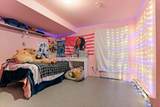 33919 Victory Boulevard - Photo 17