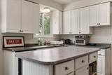 33919 Victory Boulevard - Photo 8
