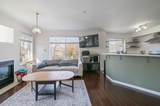 33407 Tessaro Crescent - Photo 6