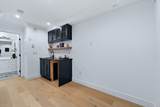 4990 Sherbrooke Street - Photo 18