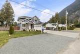 63711 Rosewood Avenue - Photo 2