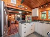 8626 Redrooffs Road - Photo 10
