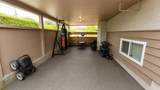 9720 Crown Crescent - Photo 11