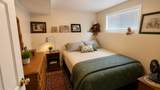 9720 Crown Crescent - Photo 9