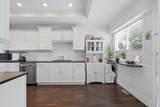 1679 58 Street - Photo 11