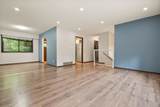 260 Robertson Crescent - Photo 7