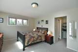 4906 Sinclair Bay Road - Photo 15