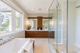 2645 Rosebery Avenue - Photo 19