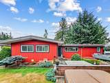 712 Shaw Avenue - Photo 1