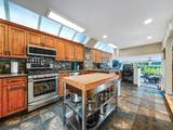 1246 Oxford Street - Photo 33