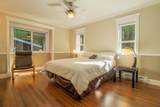 2333 Sturdies Bay Road - Photo 17