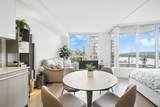 618 Carnarvon Street - Photo 10