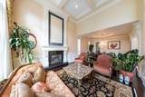 7791 Sunnymede Crescent - Photo 8
