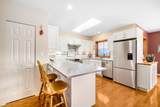 571 Roocroft Lane - Photo 8