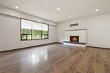 260 Robertson Crescent - Photo 5