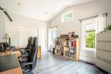 1185 Columbia Valley Road - Photo 17