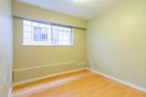 1260 Rossland Street - Photo 31
