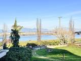 5880 Dover Crescent - Photo 1