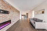 83 Moody Street - Photo 15