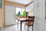 1555 Burrill Avenue - Photo 16