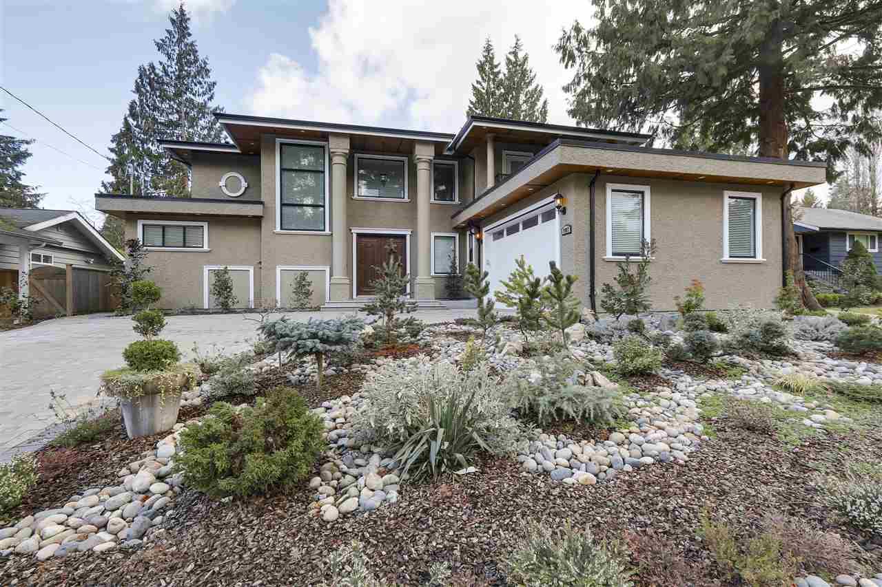 1987 Berkley Avenue - Photo 1
