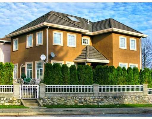 1013 Park Drive - Photo 1