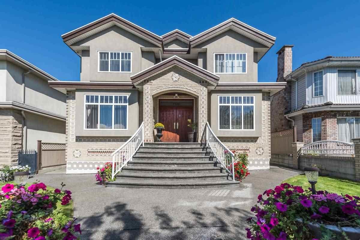 459 50TH Avenue - Photo 1