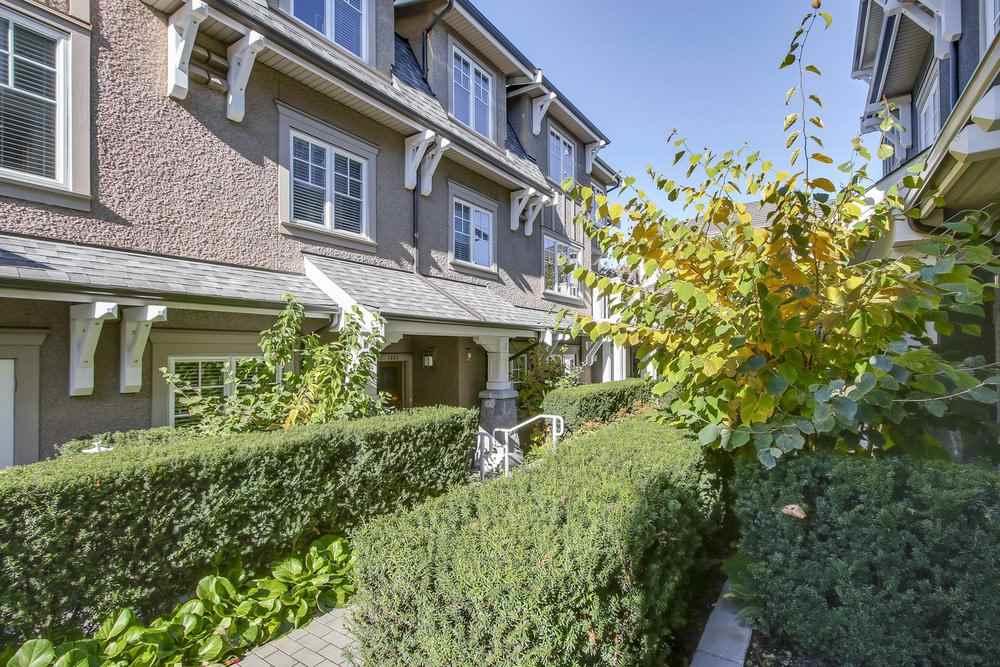 1493 Tilney Mews - Photo 1