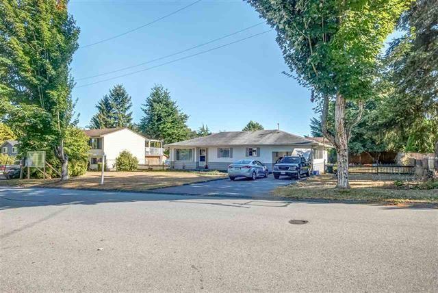 15430 22 Avenue - Photo 1
