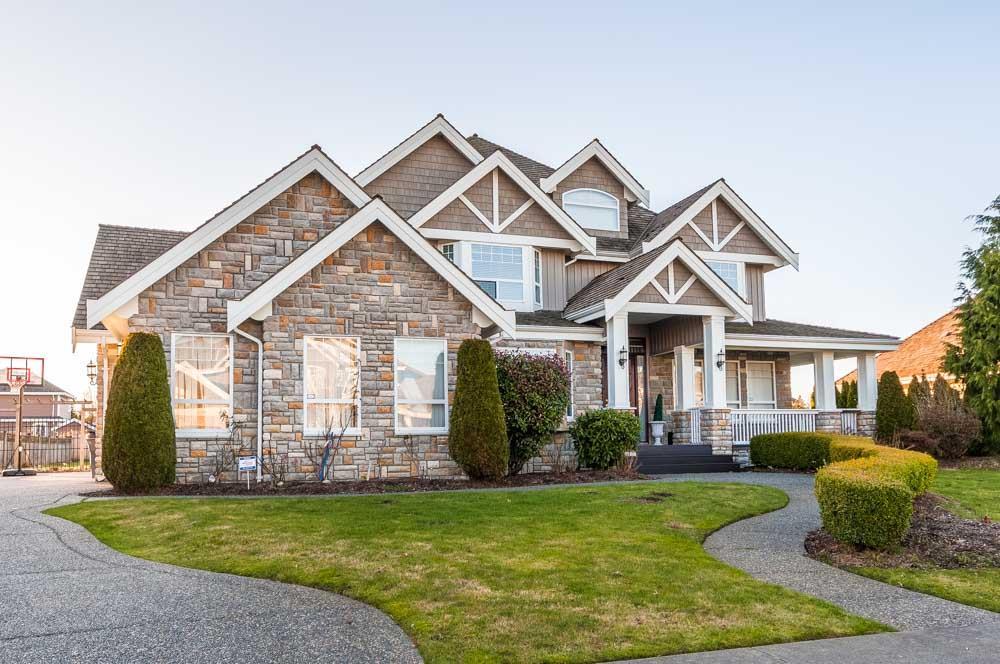 3283 164A Street - Photo 1