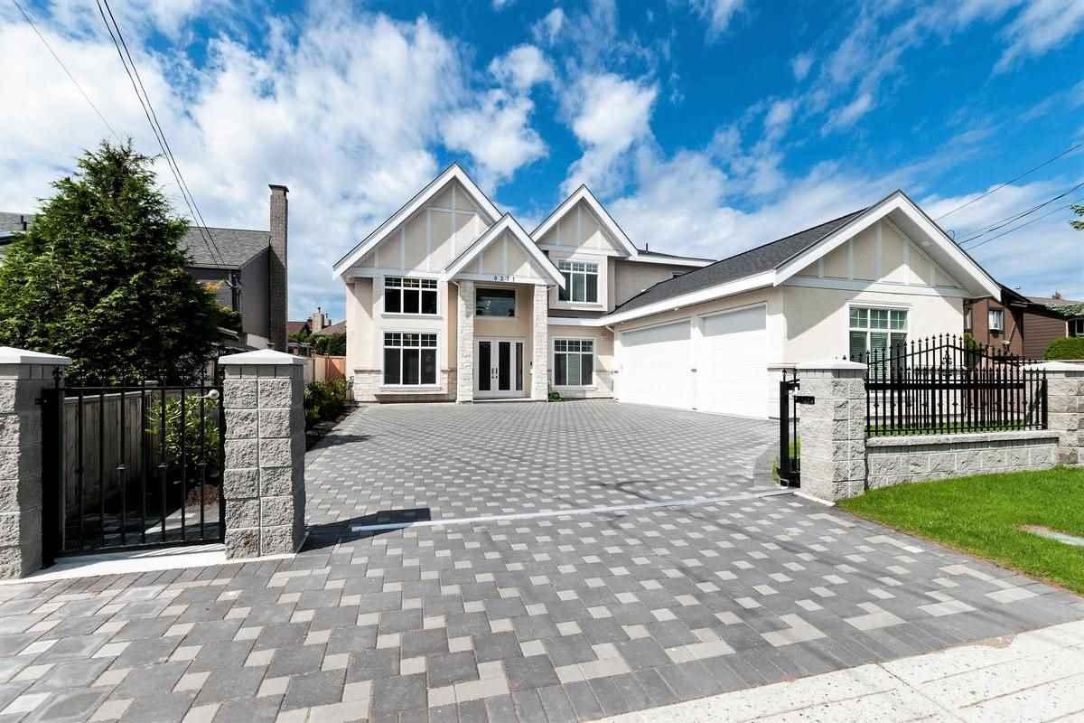 8271 No 4 Road - Photo 1