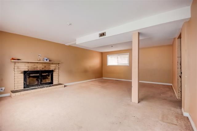 15381 101 Avenue - Photo 1