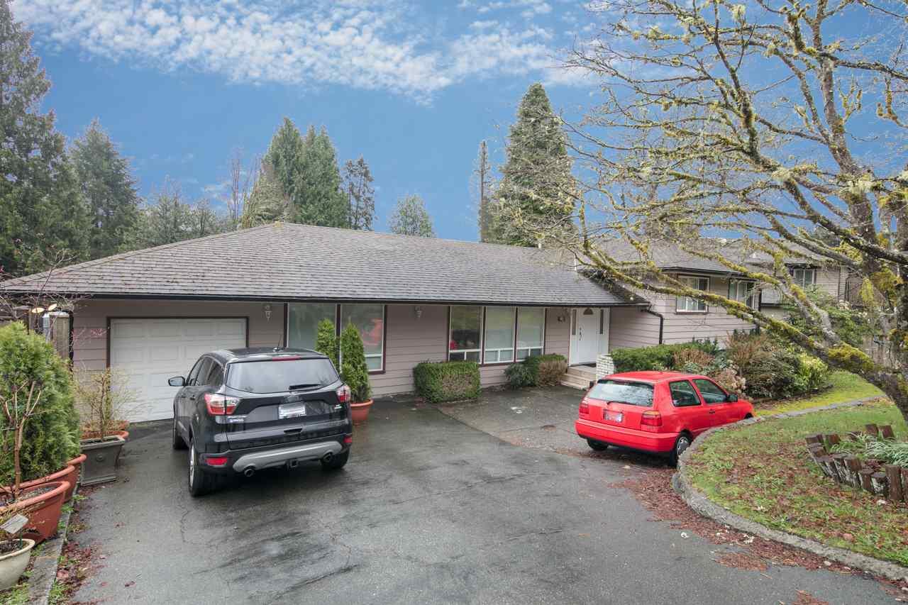 90 Glengarry Crescent - Photo 1