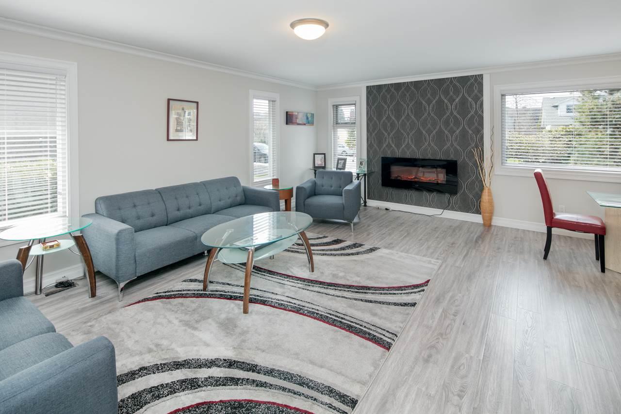 10820 Bonavista Gate - Photo 1