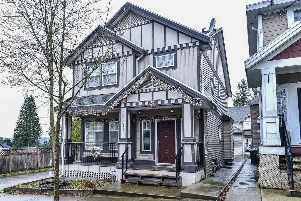 6871 144A Street - Photo 1
