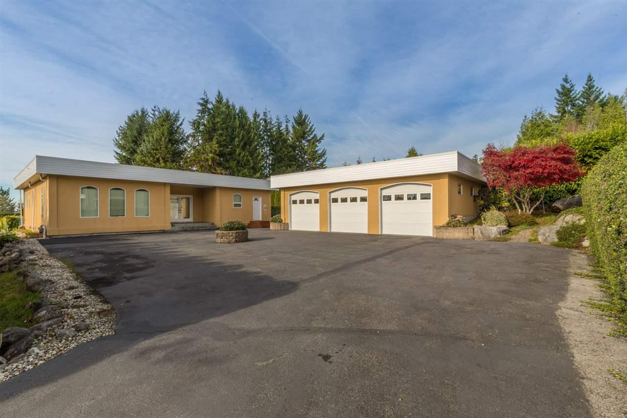 5152 Ridgeview Drive - Photo 1