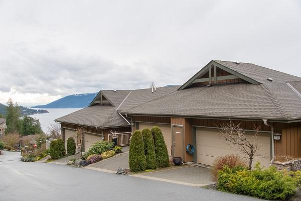 8597 Seascape Drive - Photo 1