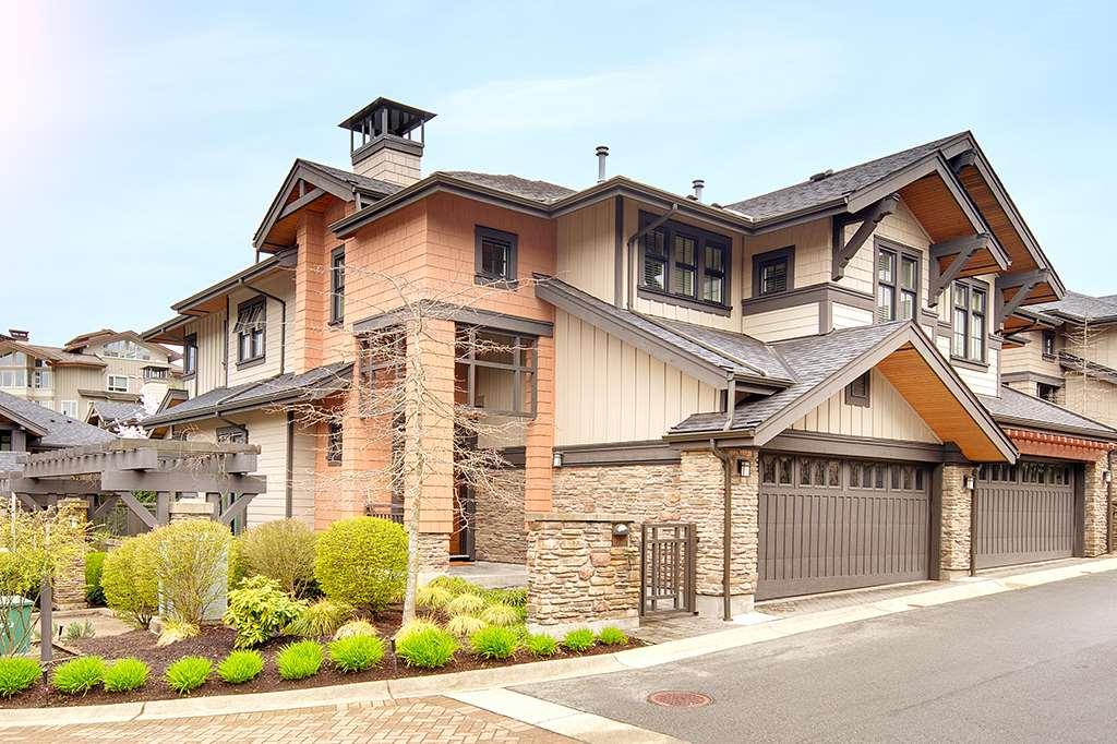 555 Raven Woods Drive - Photo 1