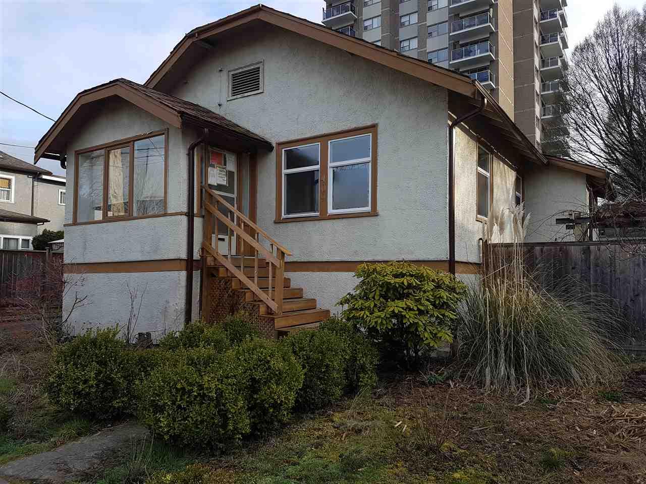 409 Ninth Street - Photo 1