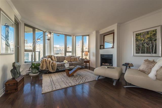 1675 Hornby Street - Photo 1