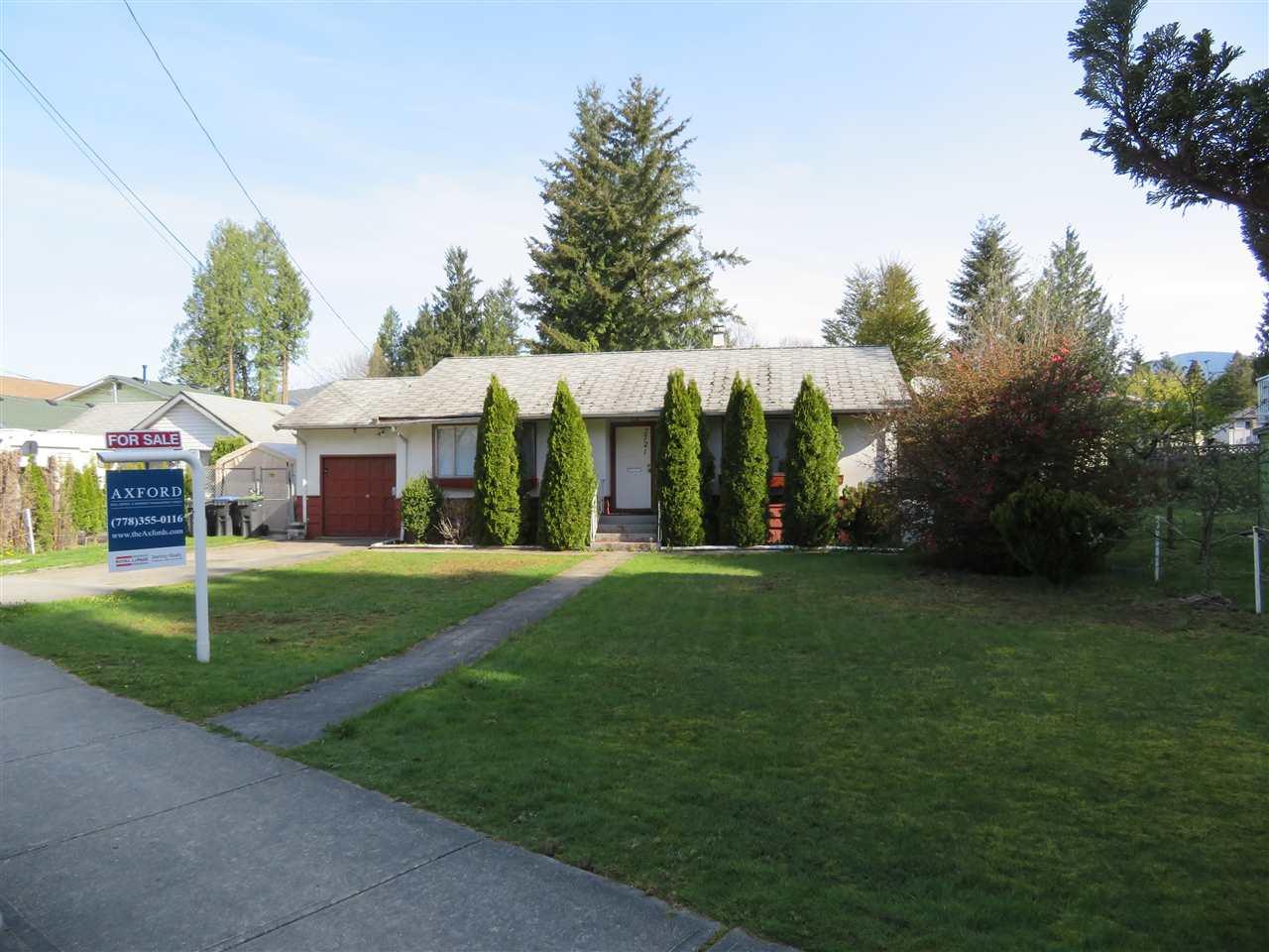 2721 Davies Avenue - Photo 1