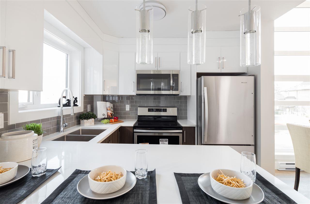 7499 6TH Street - Photo 1