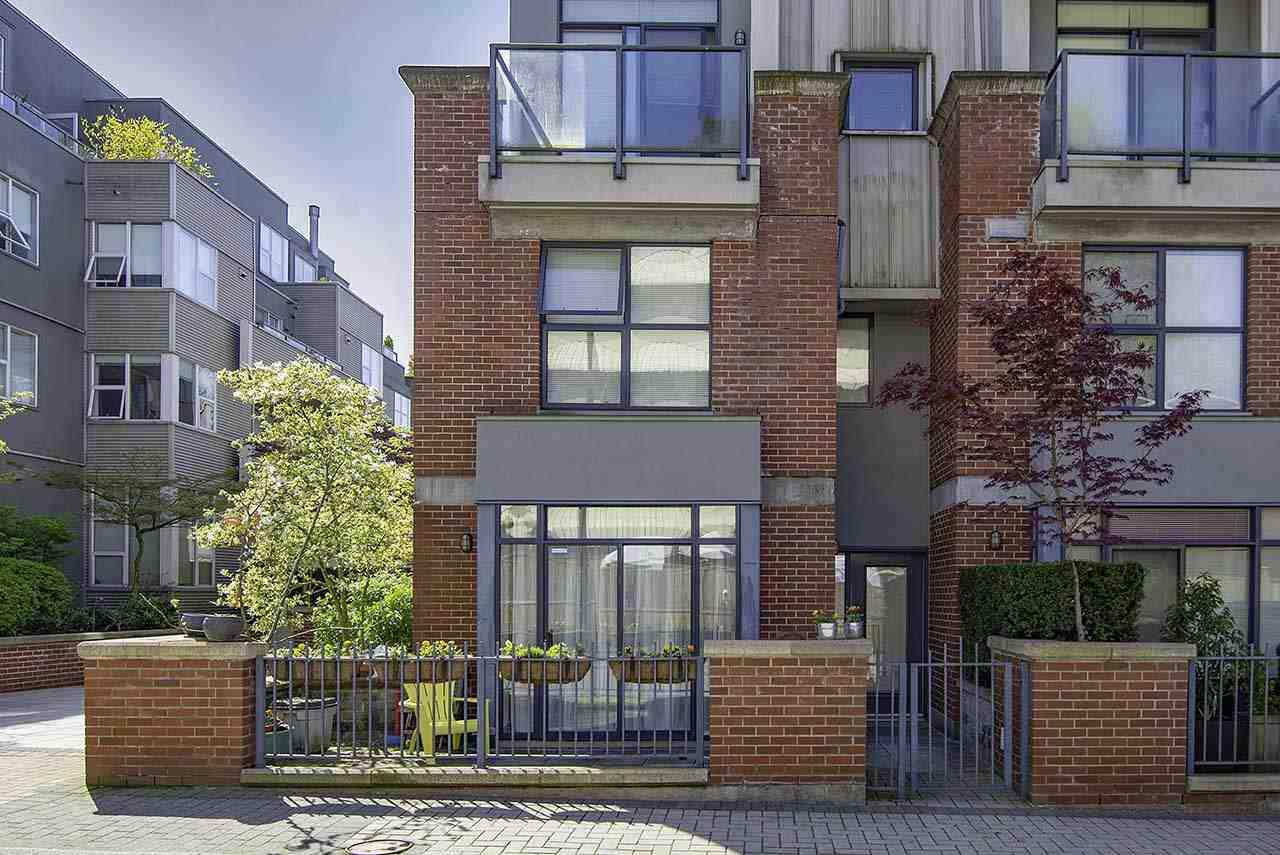 2688 Vine Street - Photo 1