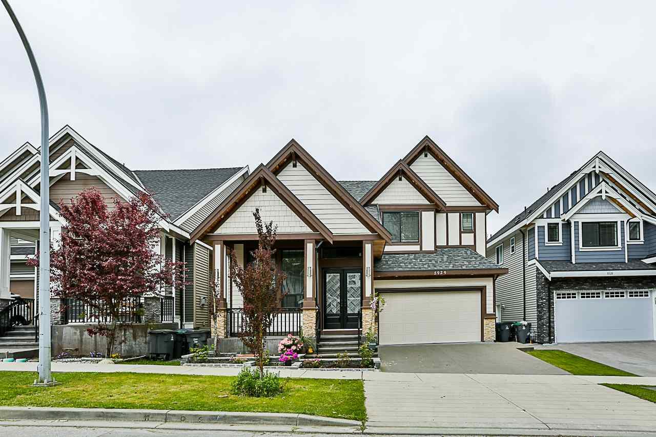 5929 139A Street - Photo 1
