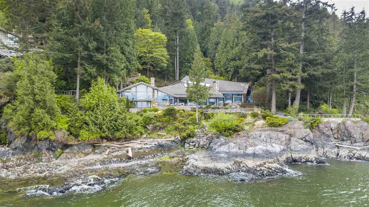 374 Smugglers Cove Road - Photo 1