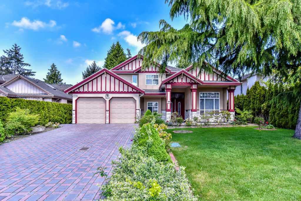 11475 89 Avenue - Photo 1