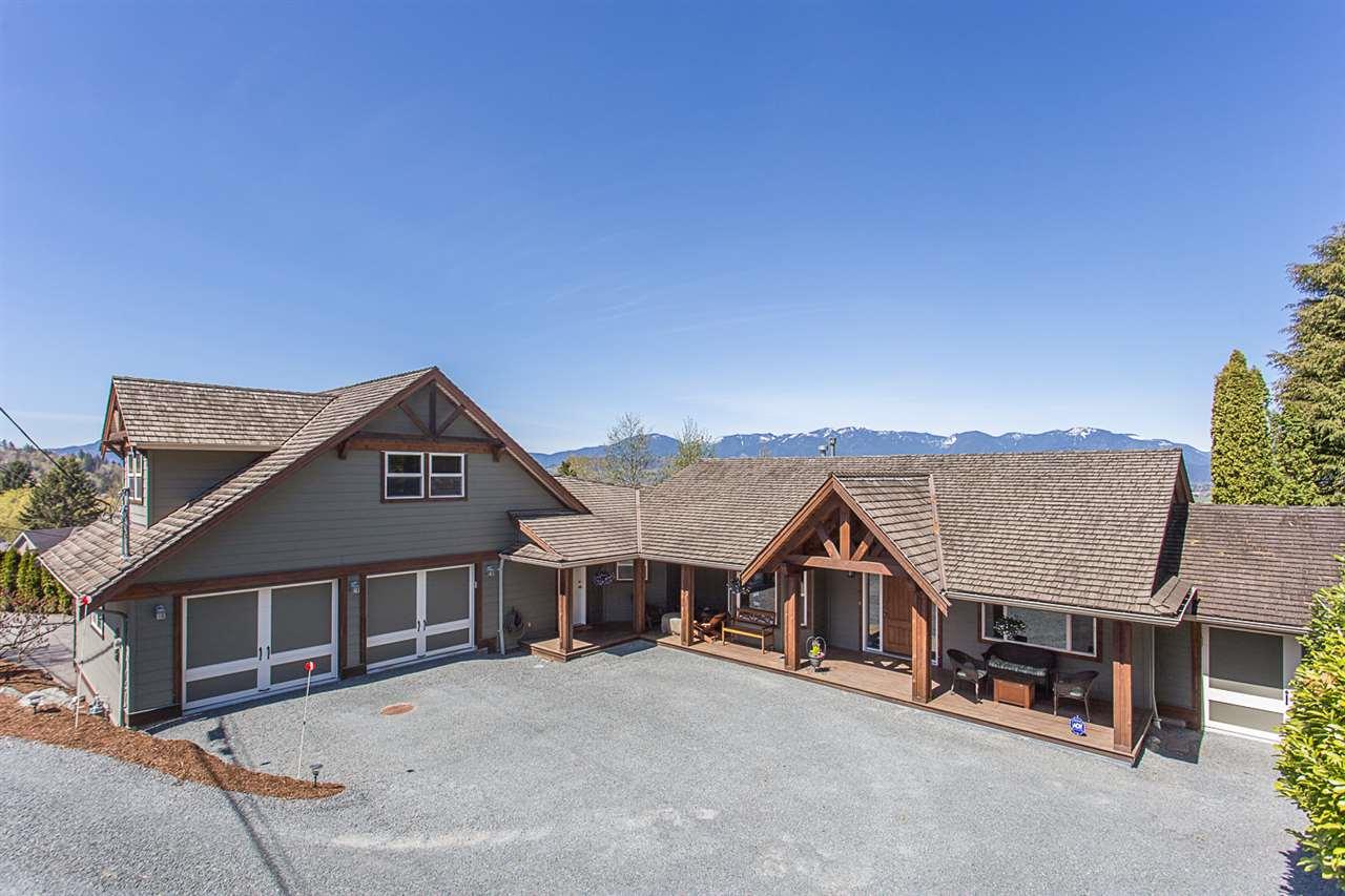 46909 Russell Road - Photo 1