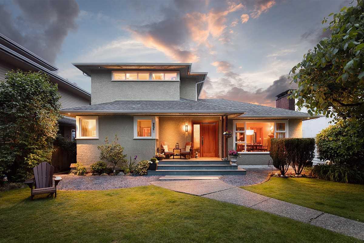 1220 Kings Avenue - Photo 1