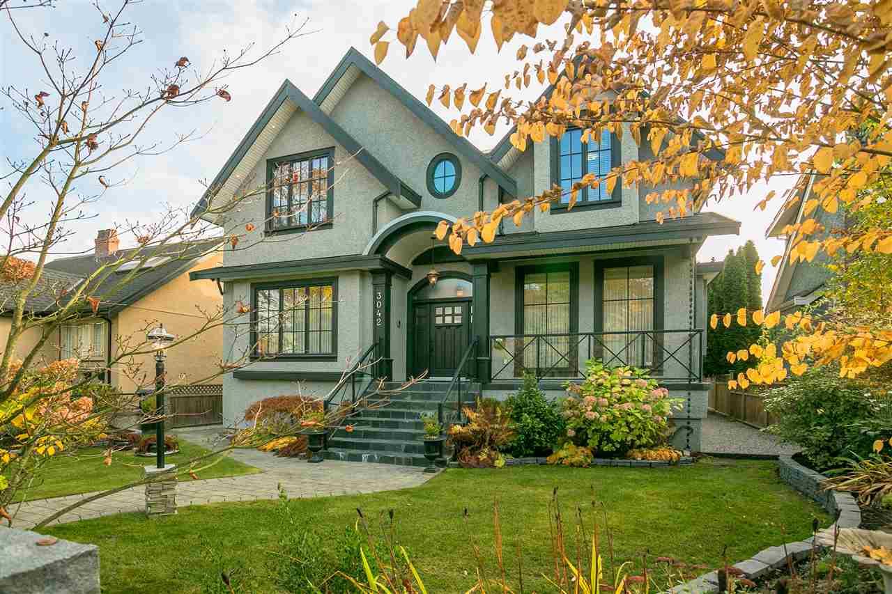 3042 33RD Avenue - Photo 1