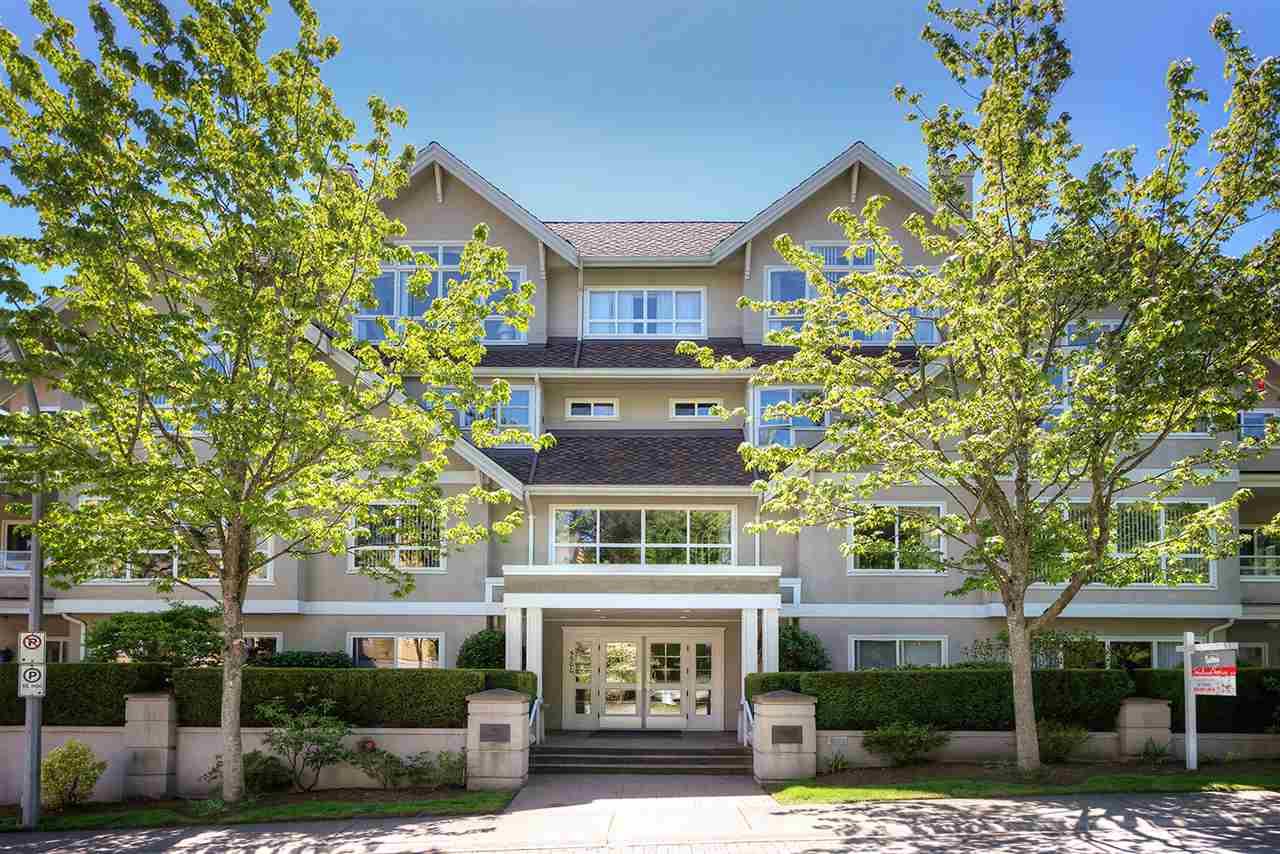 5500 13A Avenue - Photo 1